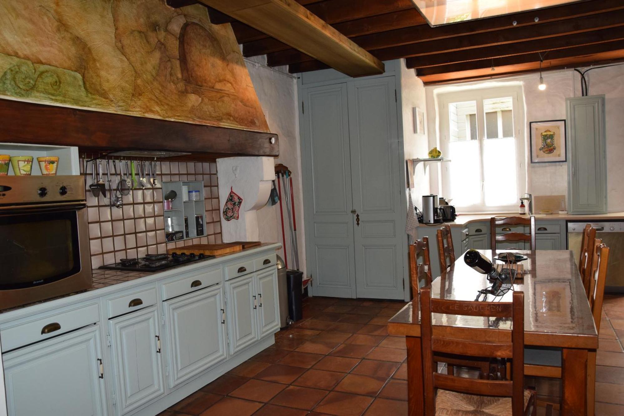 Charme Authentique A - Authentic Charm In - 120m2 Of Comfort-6 Personnes Apartment Corbas