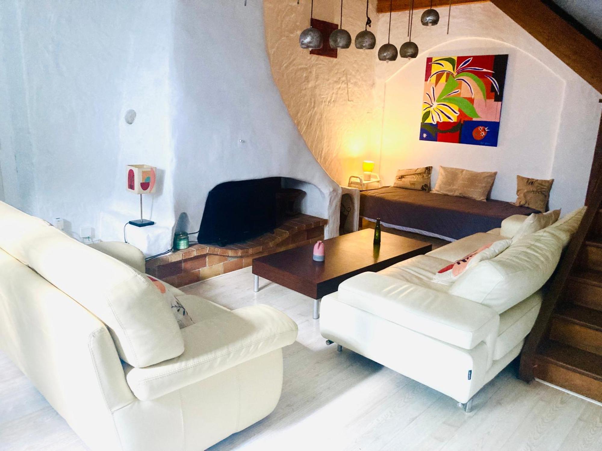 Charme Authentique A - Authentic Charm In - 120m2 Of Comfort-6 Personnes Corbas