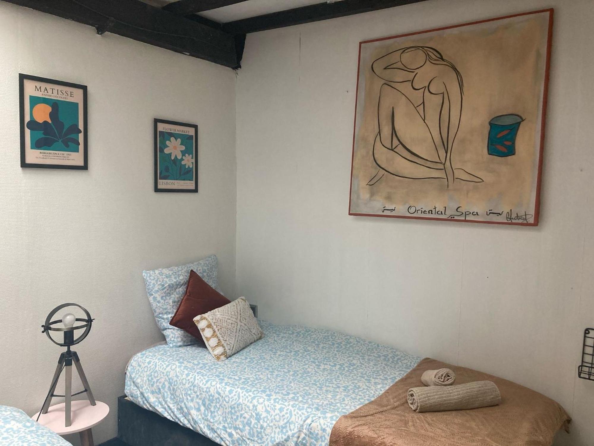 Charme Authentique A - Authentic Charm In - 120m2 Of Comfort-6 Personnes * Corbas